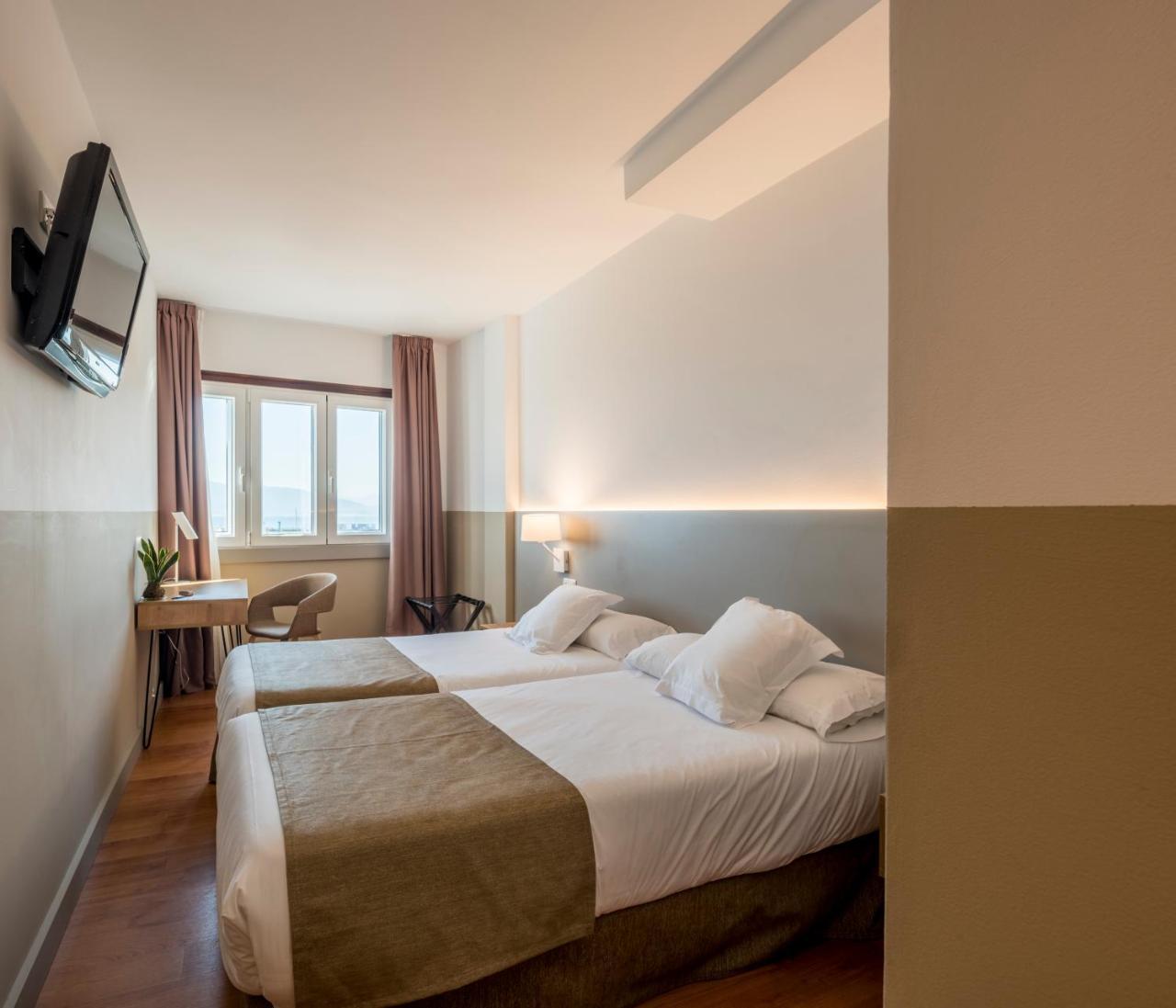 Hotel Airinos 3* Cangas do Morrazo Eksteriør billede