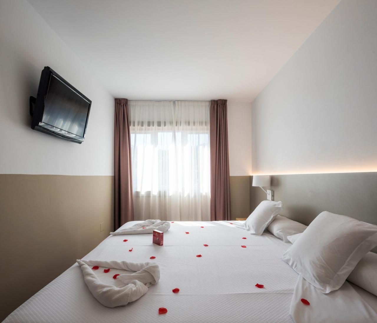 Hotel Airinos 3* Cangas do Morrazo Eksteriør billede