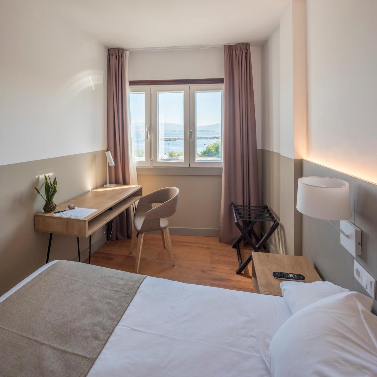 Hotel Airinos 3* Cangas do Morrazo Eksteriør billede